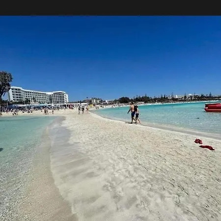 Vila Mare Ayia Napa